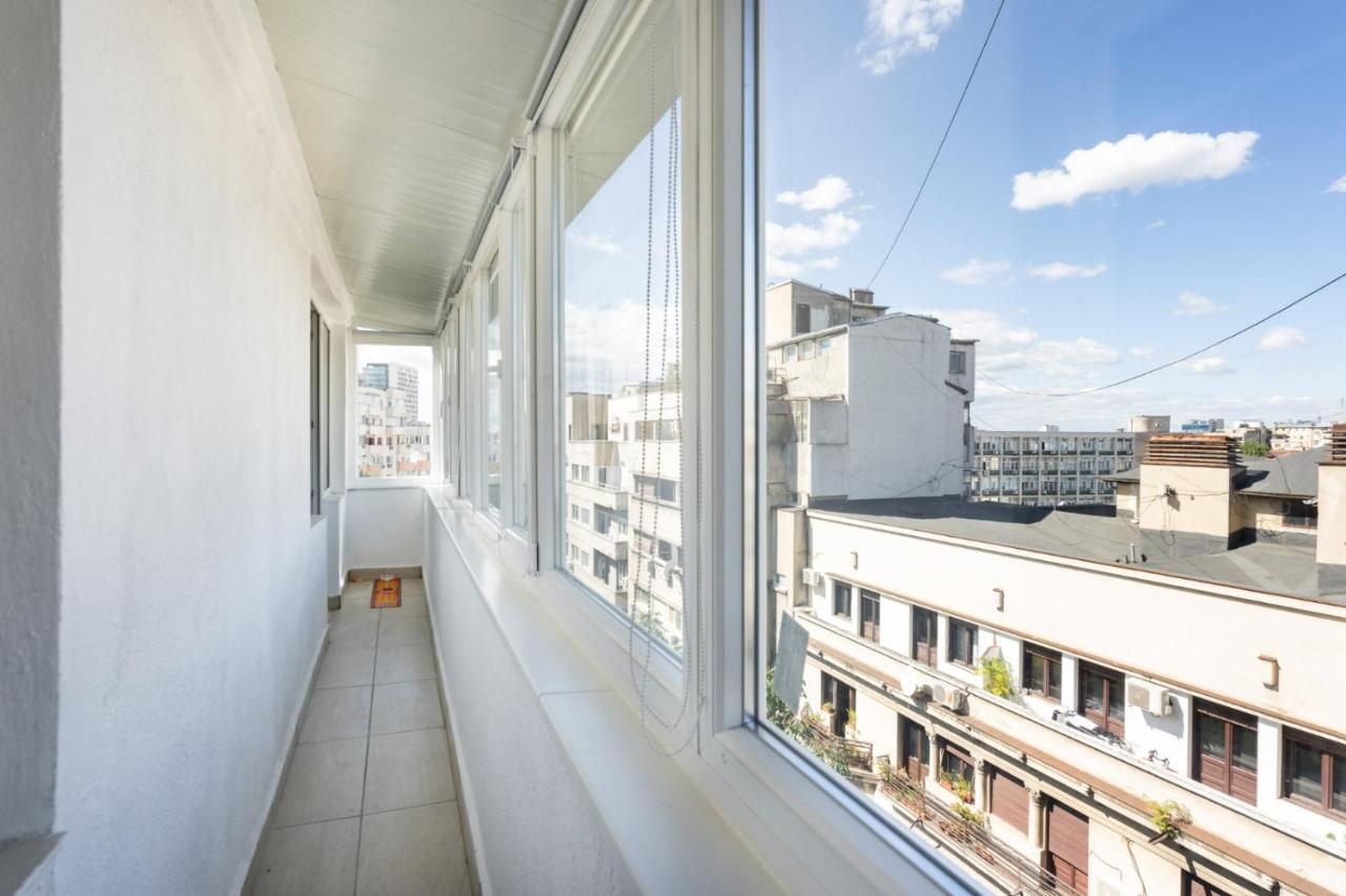 Spacious And Cozy Apartment In Central Bucureşti Exterior foto